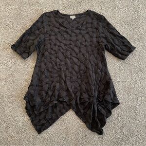 Niche Nilgun Derman Top Womens XL Black Textured Art to Wear Handkerchief Hem
